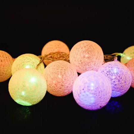 10 baltų medvilninių burbulų LED girlianda