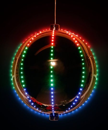 Šviečiantis LED burbulas 15 cm, spalvotas